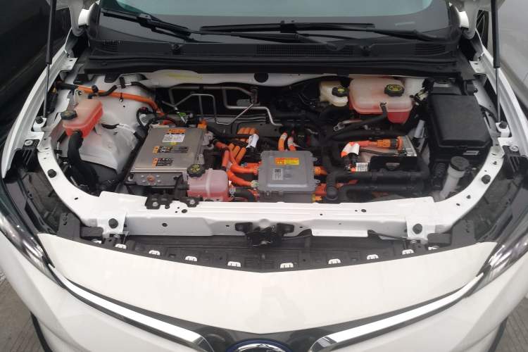 Used Buick Velite 6 2023 430km Range Commuter Version
