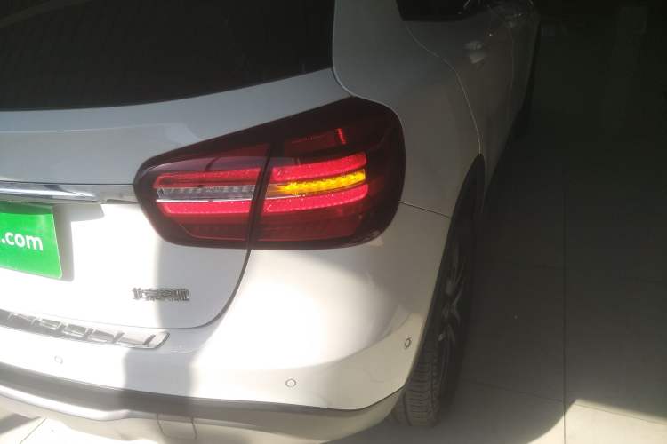 Used Mercedes-Benz GLA 2017 GLA 200 Fashion Model