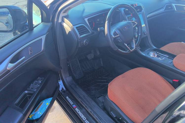 Used Ford Mondeo 2018 EcoBoost 180 Fashion Edition
