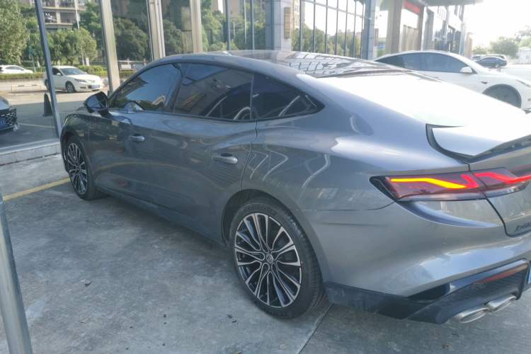 Used MG 7 2023 2.0T Automatic Hunter Luxury Edition
