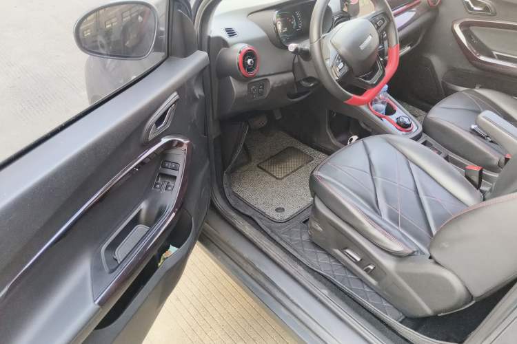 Used Chery Little Ant 2022 Sweet Pink Edition Half-Sugar Version 3-Cell Lithium 30kW 408km
