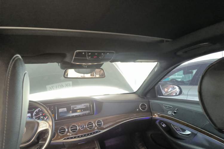 Used Mercedes-Benz S-Class 2014 S 320 L Business Model
