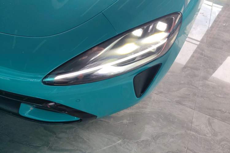 Used  SU7 2024 Rear-Drive Ultra-Long Range Advanced Pro-Level Intelligent Driving Version
