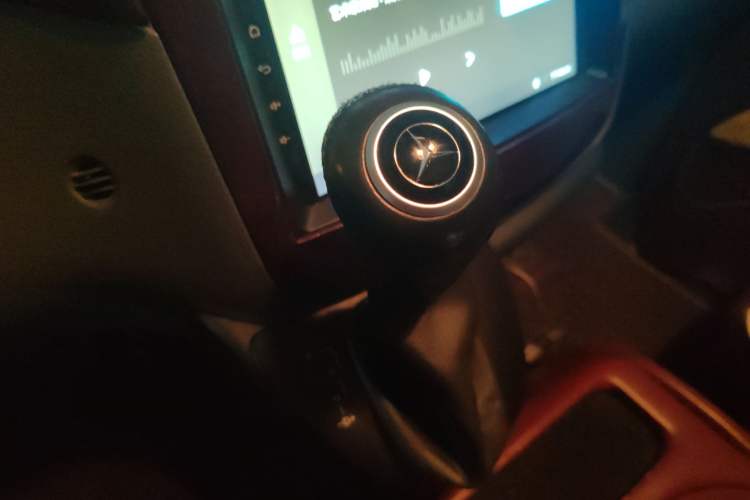 Used Mercedes-Benz Vito 2013 3.0L Elite Edition