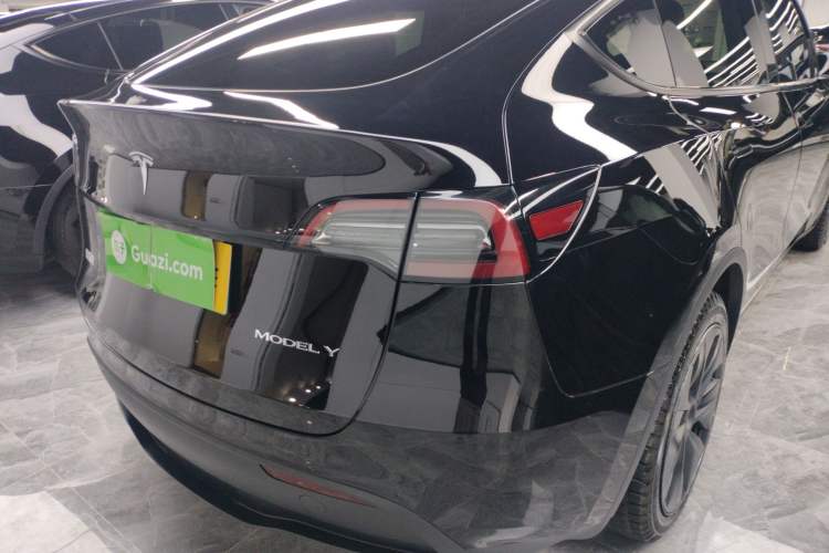 Used Tesla Model Y 2024 Rear-Wheel-Drive Version