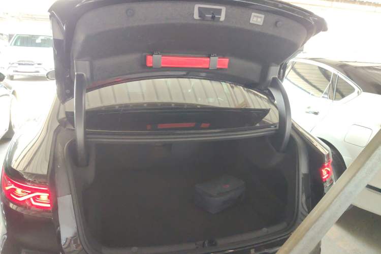 Used BYD Han 2024 DM-i Glory Edition 121KM Prestige Model
