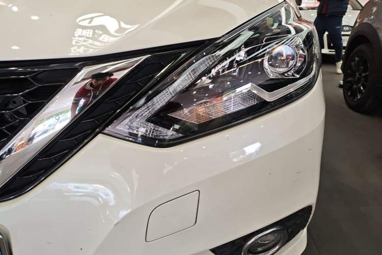 Used Nissan Sylphy 2019 1.6XV CVT Smart Connect Luxury Edition China VI Standard