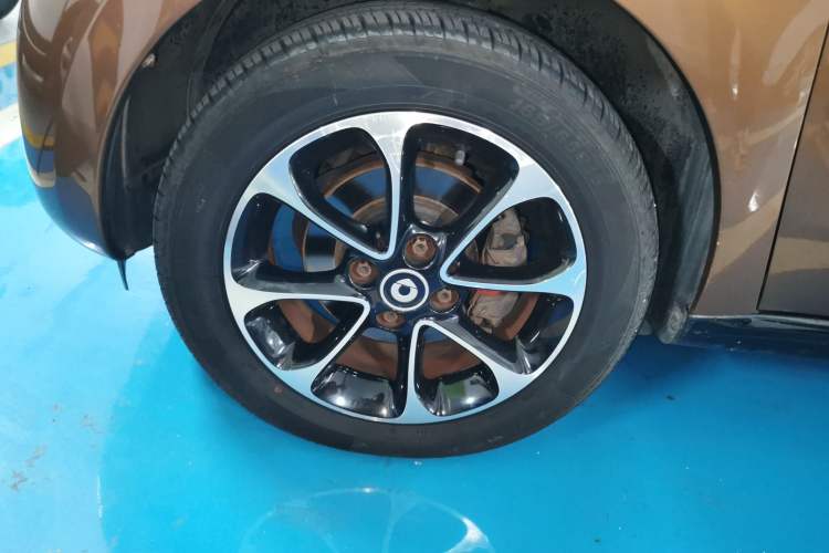 Used  forfour 2016 1.0L 52 kW Passion Edition