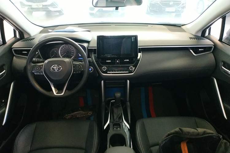 Used Toyota FRONTLANDER 2022 2.0L CVT Luxury Edition
