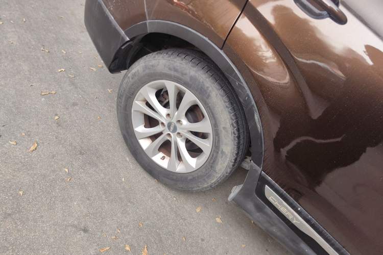 Used Chery Tiggo 5 2014 2.0L CVT Joyful Edition
