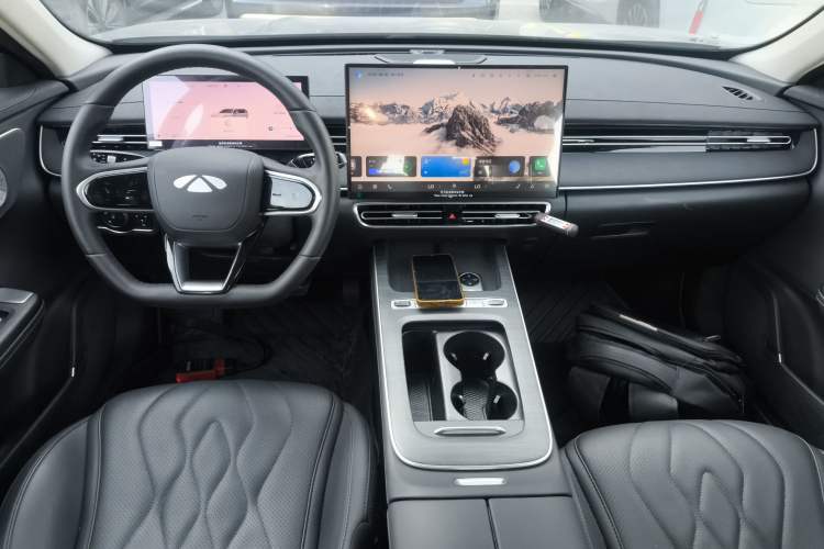 Used Chery Fengyun A8L 2025 1.5 TGDI 145 km Luxury Version