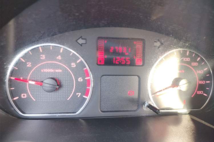 Used Wuling Hongguang V 2022 1.5L Jingqu Edition Electric-Assist LAR
