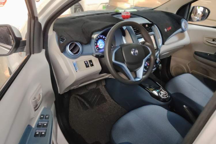 Used Oshan Benni E-Star 2021 National Edition Colorful Version Lithium Iron Phosphate (31.86 kWh)
