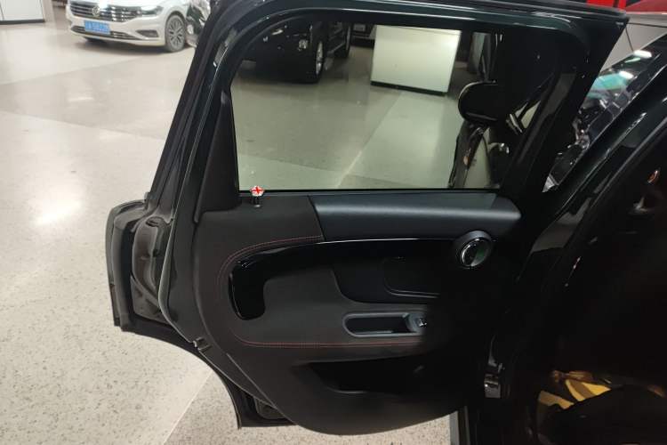 Used  JCM COUNTRYMAN 2021 2.0T JOHN COOPER WORKS ALL-IN
