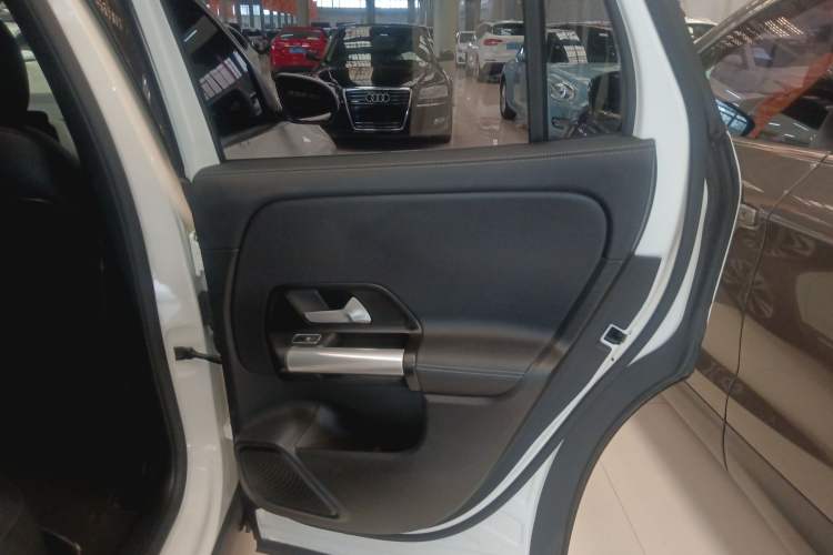 Used Mercedes-Benz GLA 2022 GLA 220
