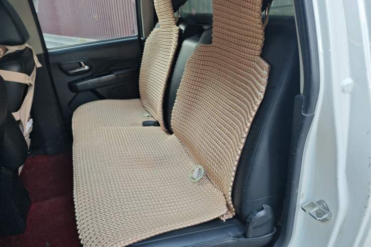 Used Great Wall Wingle 5 2017 2.0T European Version Diesel Two-Wheel Drive Elite Plus Big Double-Cab GW4D20D