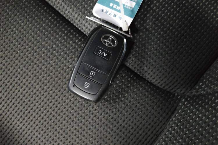 Used Toyota FAW Toyota bZ4X 2022 Two-Wheel-Drive Long-Range JOY Edition
