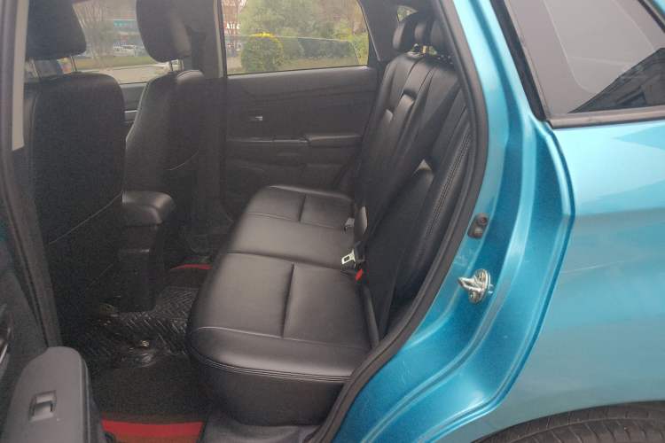 Used Mitsubishi ASX 2013 2.0L CVT Two-Wheel Drive Elite Edition
