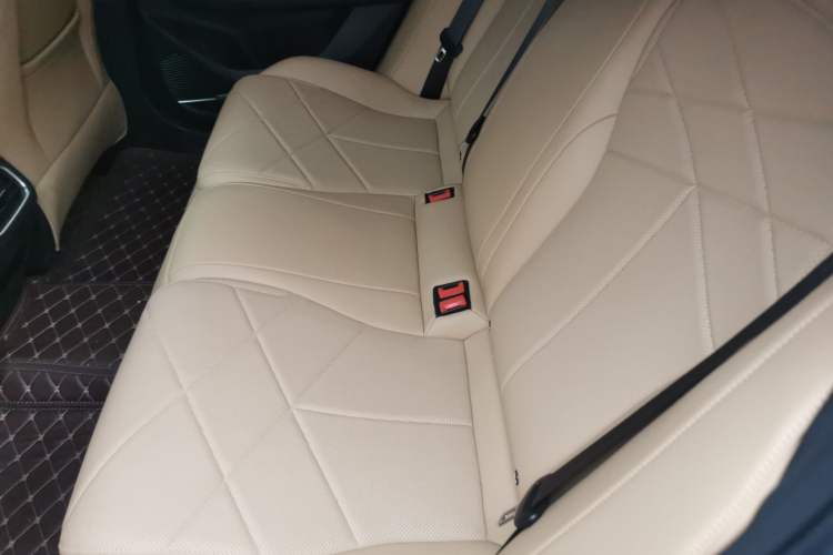 Used  L6 2023 60km PLUS