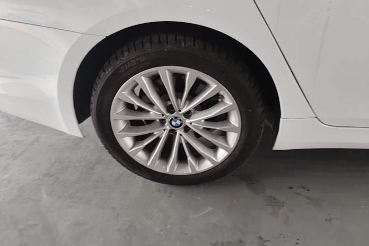 Used BMW 5 Series 2019 Facelifted 525Li Luxury Package
