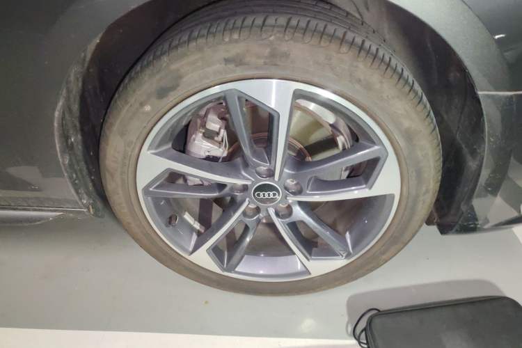 Used Audi A4L 2023 40 TFSI Fashion Dynamic Model
