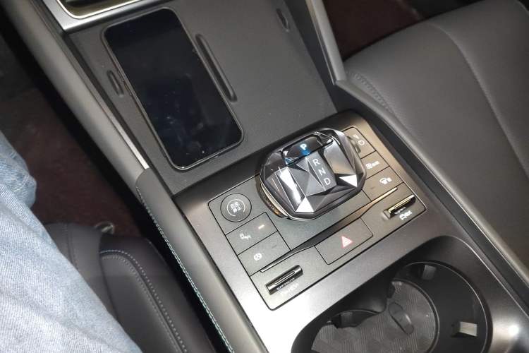 Used BYD Qin L 2024 DM-i 120KM Beyond Model