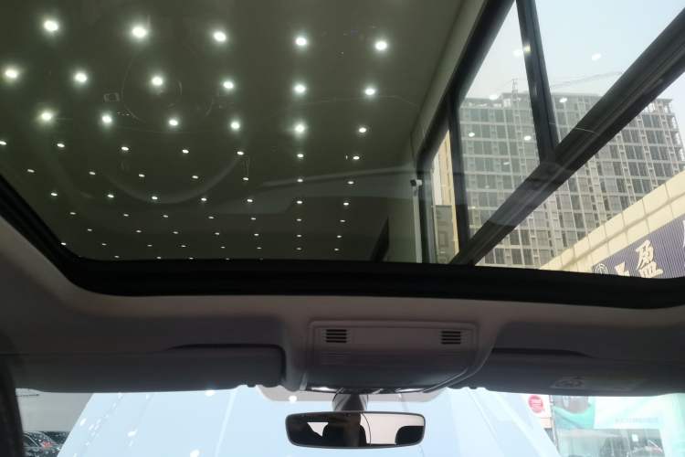 Used Volkswagen Tayron 2021 330TSI Two-Wheel-Drive 3rd Anniversary Limited Edition
