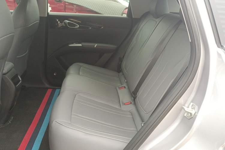 Used  Geome 2025 310km Youth Edition
