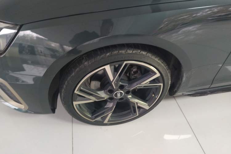 Used Audi A4L 2024 40 TFSI quattro RS Performance Package
