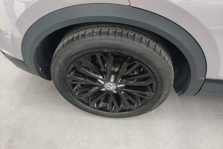 Used Volkswagen T-ROC 2018 280TSI DSG Two-Wheel-Drive Comfort Version China V Standard
