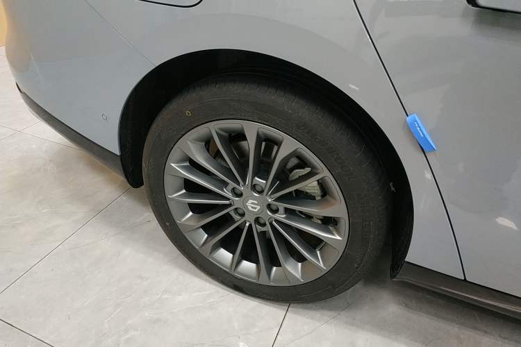 Used Leapmotor C01 2024 Range-Extended 316 Deluxe Edition
