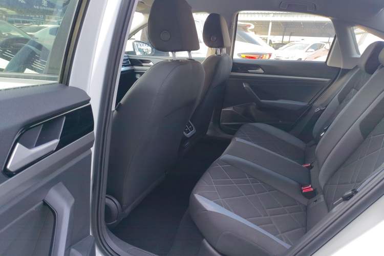 Used Volkswagen Lavida 2023 Revised 1.5L Automatic DeYi Edition
