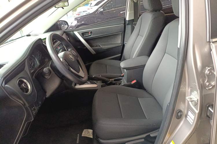 Used Toyota Corolla 2017 Revised Version 1.2T S-CVT GL-i
