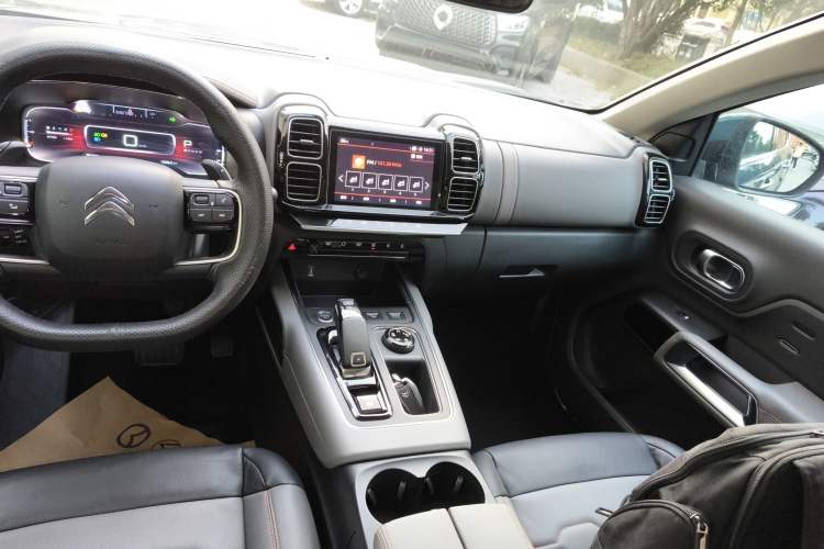 Used Citroen C5 AIRCROSS 2017 380THP Luxury Version
