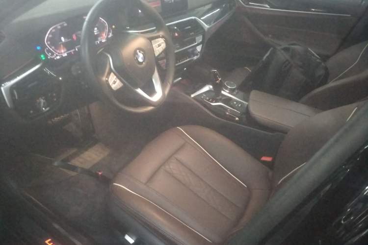 Used BMW 5 Series 2022 Second Facelift 525Li Luxury Package
