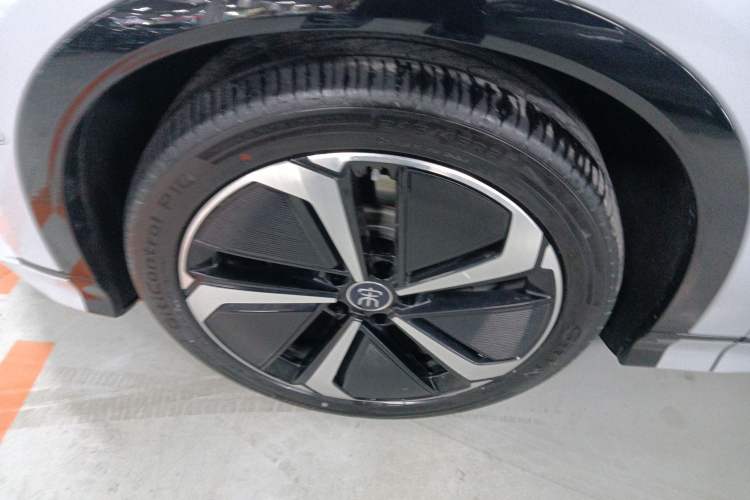 Used BYD Song L EV 2025 Intelligent Driving Version 662 km LiDAR Excellence Edition