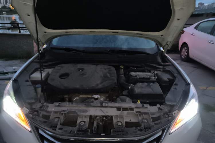 Used Changan Eado 2019 High-Energy Edition 1.6L GDI Manual Pioneer Model China VI Standard