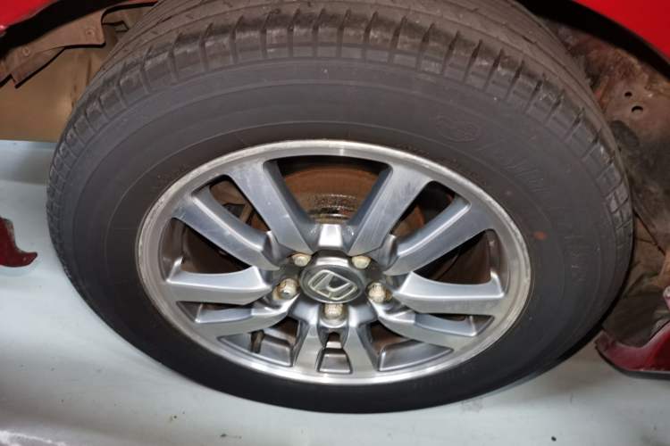 Used Honda Spirior 2015 2.0L Prestige Edition
