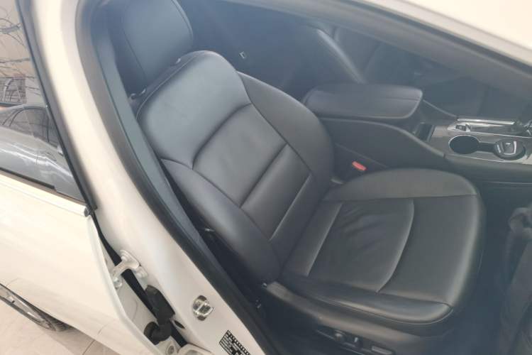 Used Chevrolet Malibu XL 2019 535T CVT Active Version