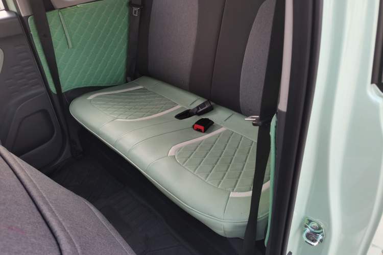 Used Wuling Hongguang MINIEV 2022 Macaron Premium Model – Lithium Iron Phosphate