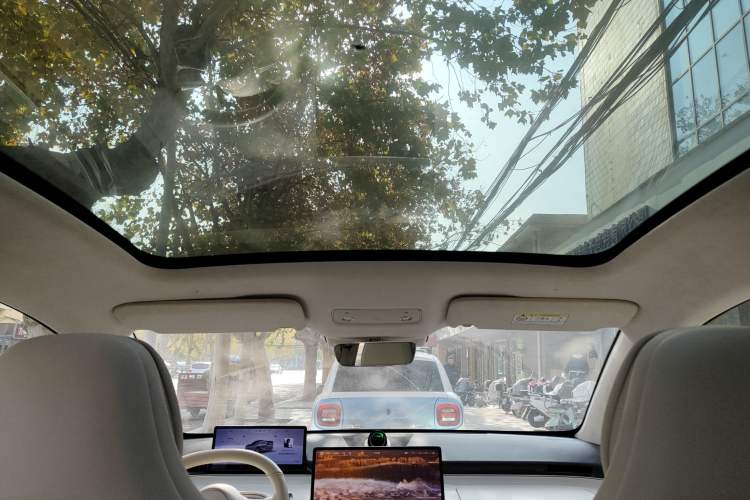 Used Hima Luxeed R7 2024 All-Electric 736 km Ultra
