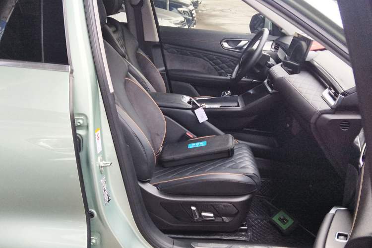 Used Wey Latte DHT 2022 1.5T DHT Extra-Large Cup
