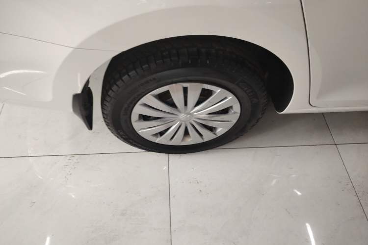 Used Volkswagen Santana 2016 1.6L Manual Fashion Edition