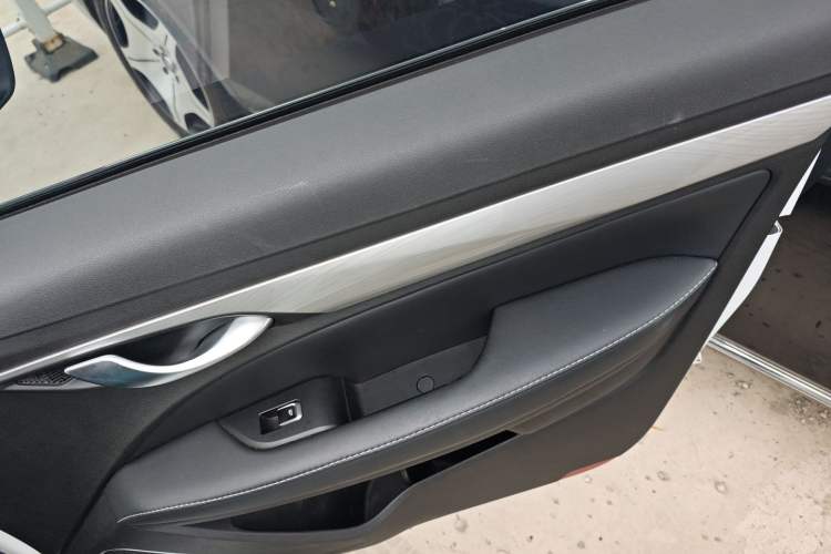 Used Geely Auto Emgrand 2020 1.5L CVT Upward Version
