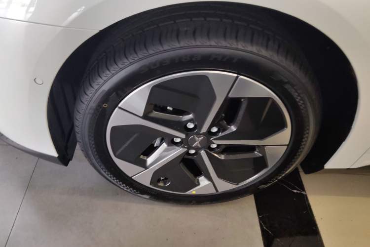 Used XPeng MONA M03 2025 620 Ultra-Long Range Plus
