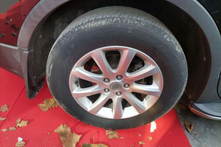 Used Buick Envision 2018 20T Two-Wheel-Drive Elite Model