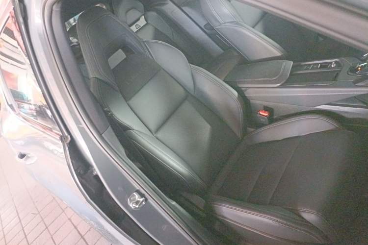 Used Lynk & Co 06 2023 Remix 1.5T JinPro
