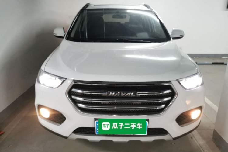Used Haval H6 2021 Sport Edition 1.5T Automatic Elite Smart Connectivity Model with Hexagonal Grille
