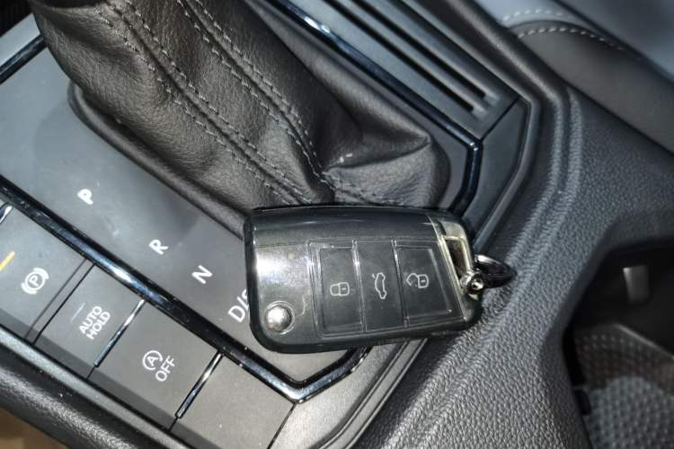 Used Volkswagen Lavida 2024 1.5L Automatic 5 Million Edition
