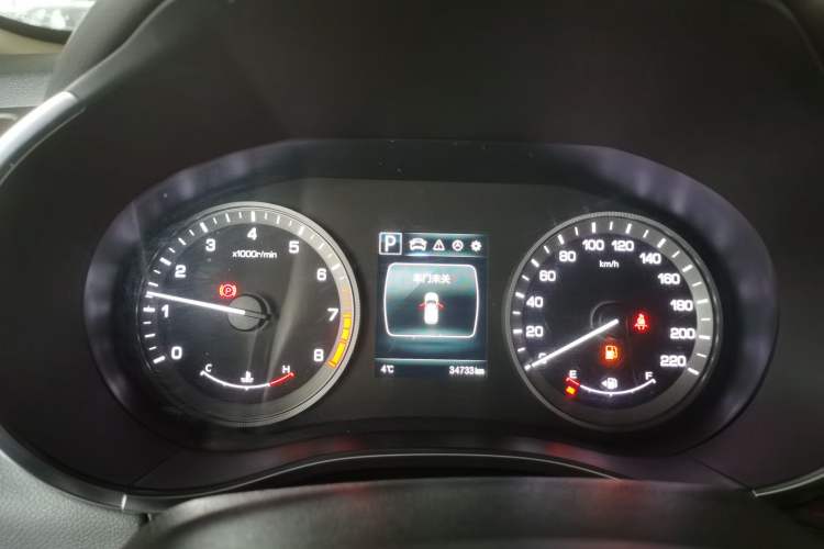 Used Changan CS55 2018 1.5T Automatic Colorful Edition China V Standard
